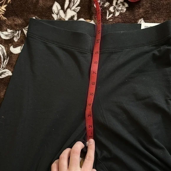 NWT Cotton Pink Victoria’s Secret Black Full Length Leggings - Picture 7 of 7